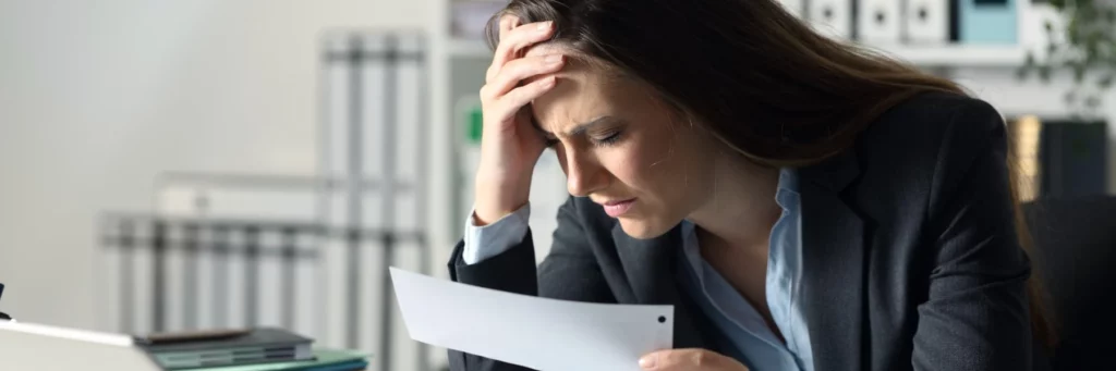 img blog why employees should never use personal accounts when conducting business